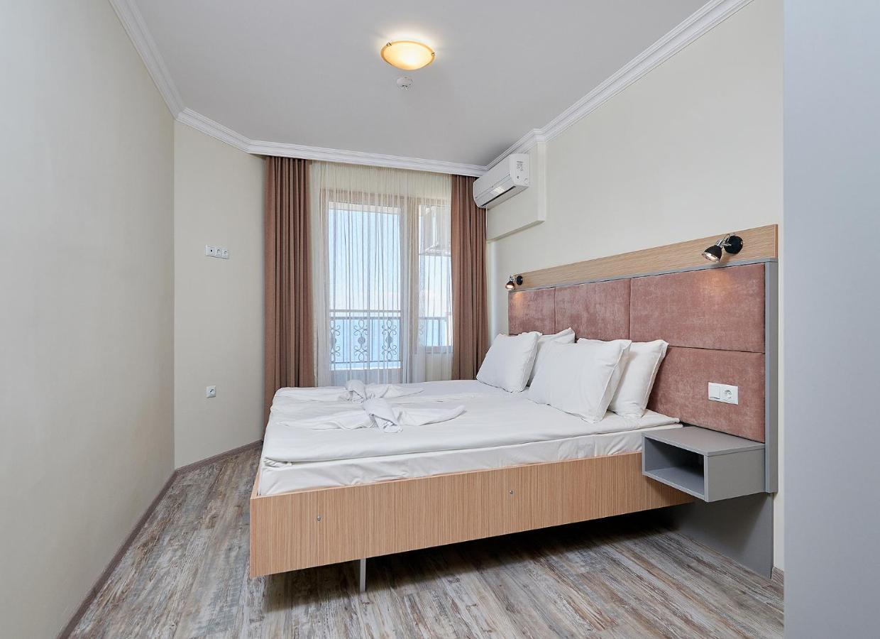 Crotiria Beach - Aparthotel Поморіє Екстер'єр фото
