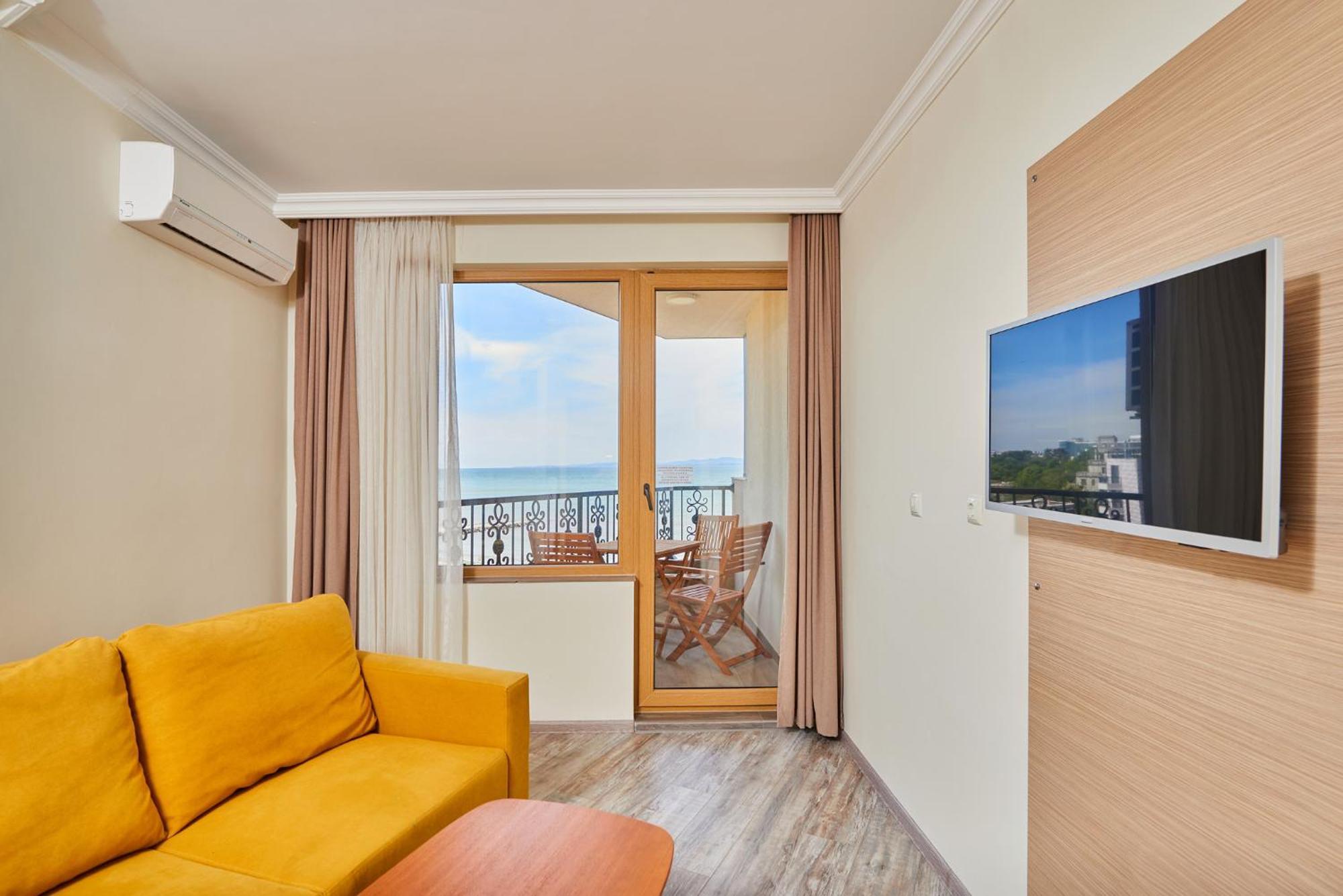 Crotiria Beach - Aparthotel Поморіє Екстер'єр фото